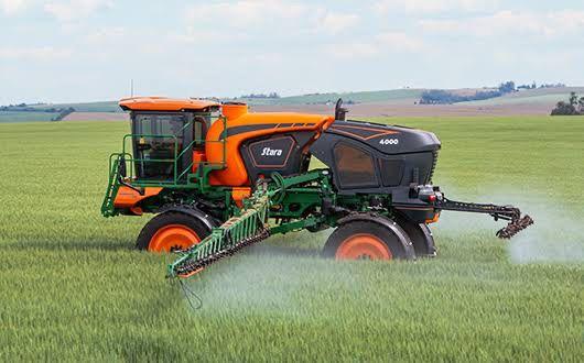 Linha Pulverizadores STARA